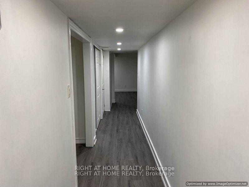 Photo 20 of 4372 Fairview Street, Burlington, Shoreacres — HOMEH