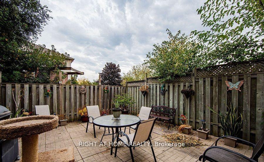 Photo 23 of 4372 Fairview Street, Burlington, Shoreacres — HOMEH