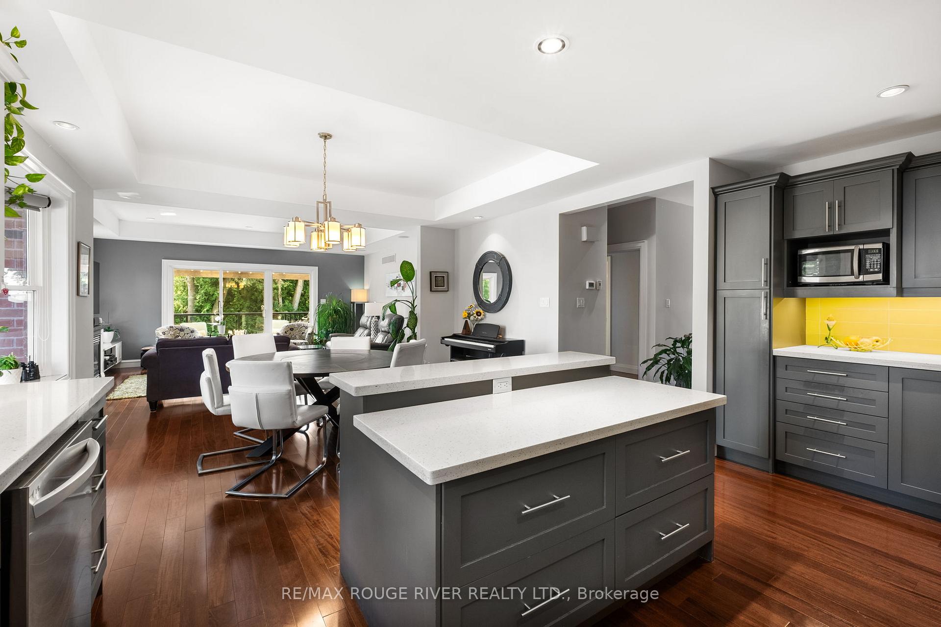 Photo 8 of 119 Durham Street, Cobourg — HOMEH