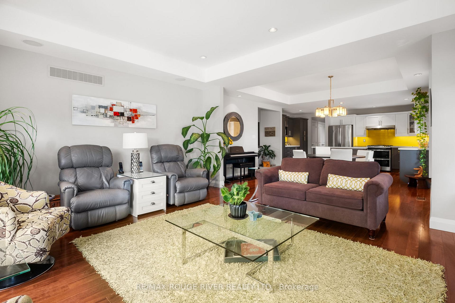 Photo 21 of 119 Durham Street, Cobourg — HOMEH