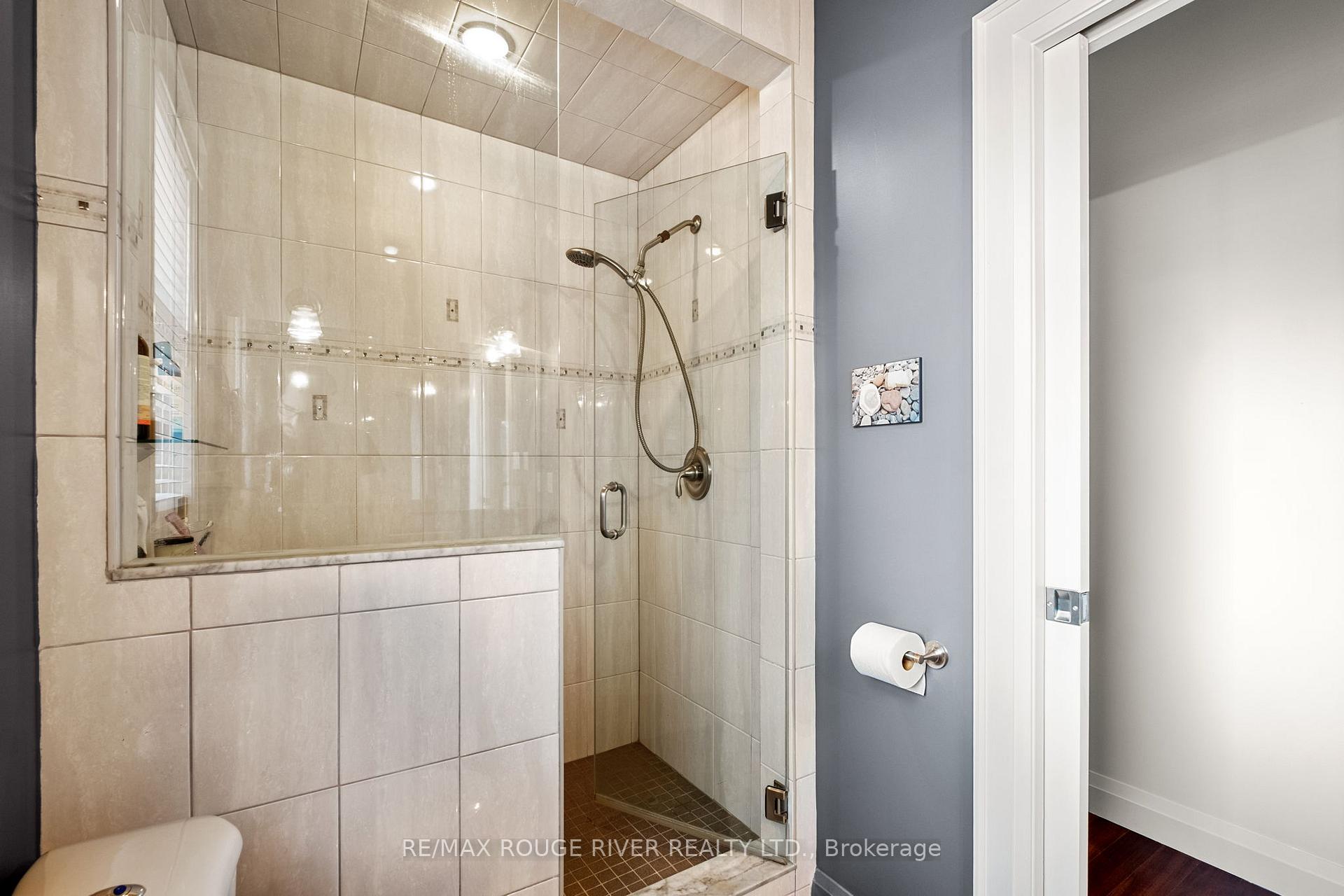 Photo 10 of 119 Durham Street, Cobourg — HOMEH