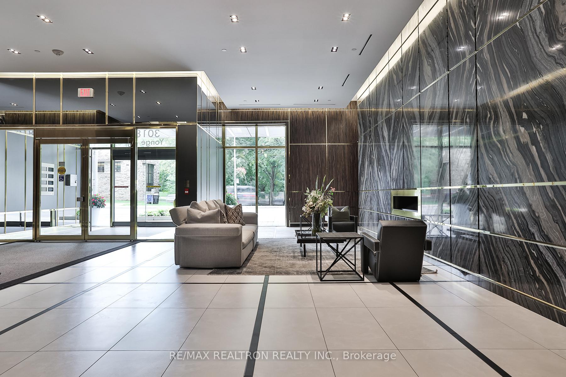 Photo 12 of Unit #204, 3018 Yonge Street, Toronto, Lawrence Park South — HOMEH