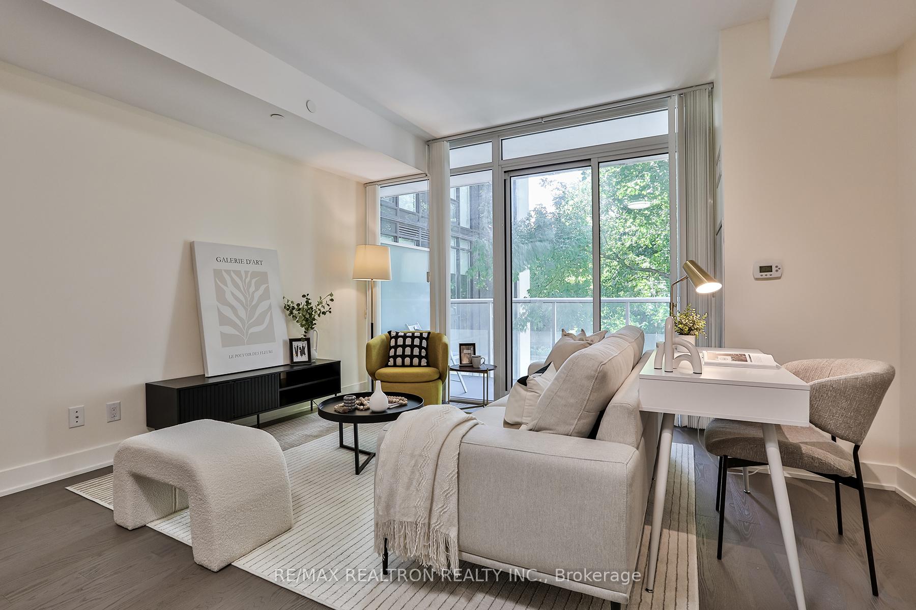 Photo 9 of Unit #204, 3018 Yonge Street, Toronto, Lawrence Park South — HOMEH