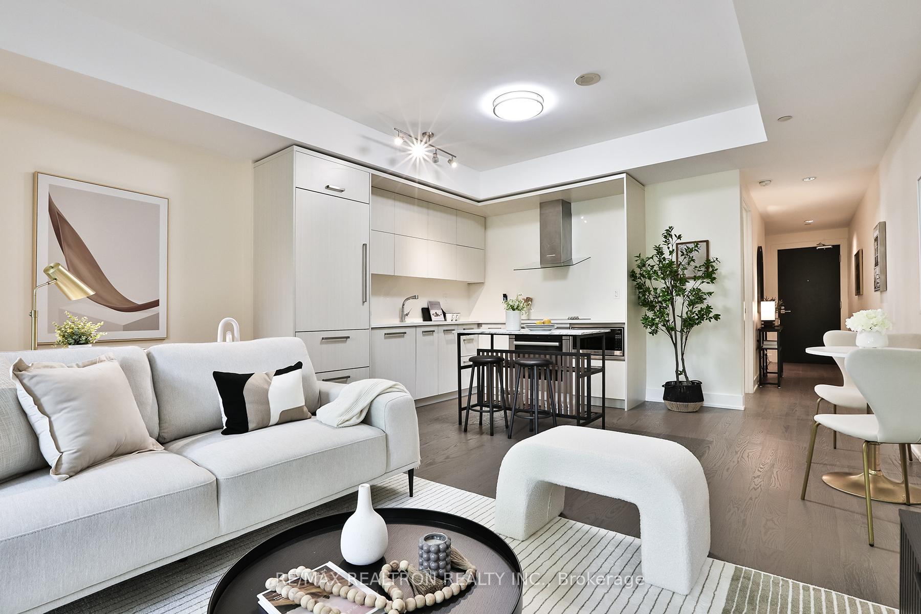Photo 15 of Unit #204, 3018 Yonge Street, Toronto, Lawrence Park South — HOMEH
