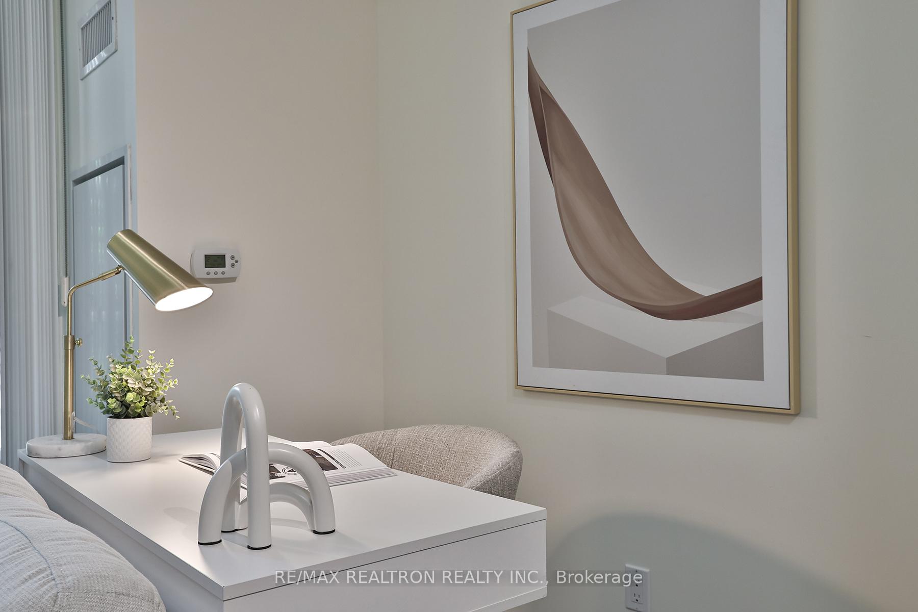 Photo 10 of Unit #204, 3018 Yonge Street, Toronto, Lawrence Park South — HOMEH