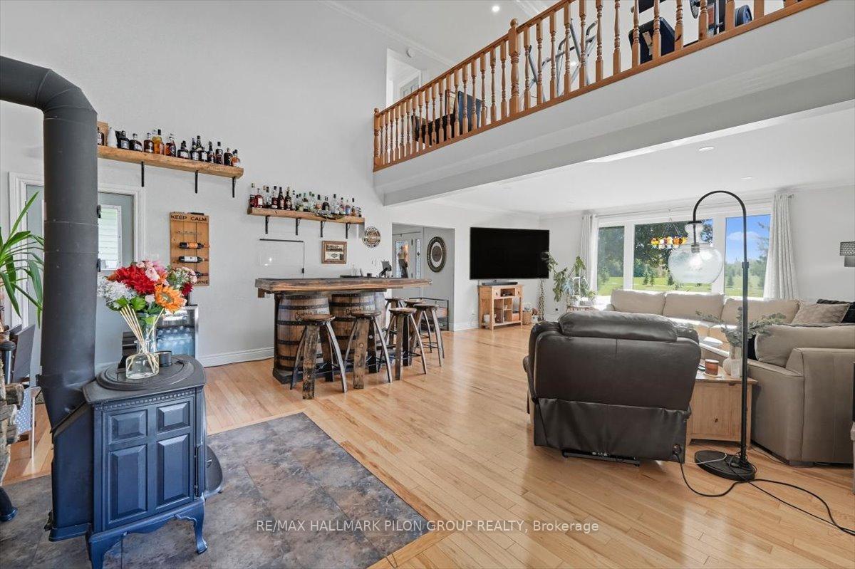 Photo 9 of 3172 8th Line Road, Ottawa, Metcalfe — HOMEH