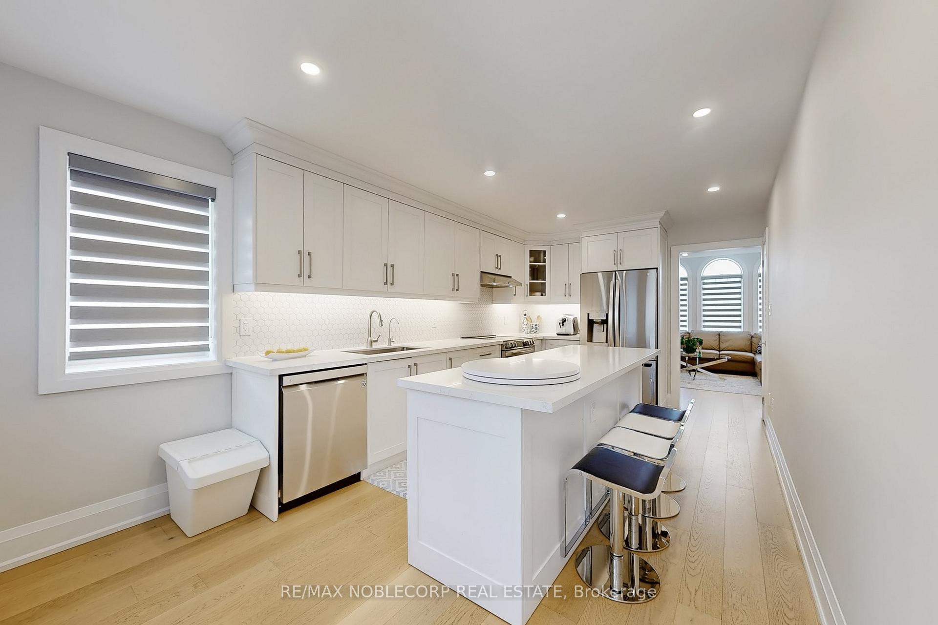 Photo 13 of 35 Mill Dam Court, King, Schomberg — HOMEH