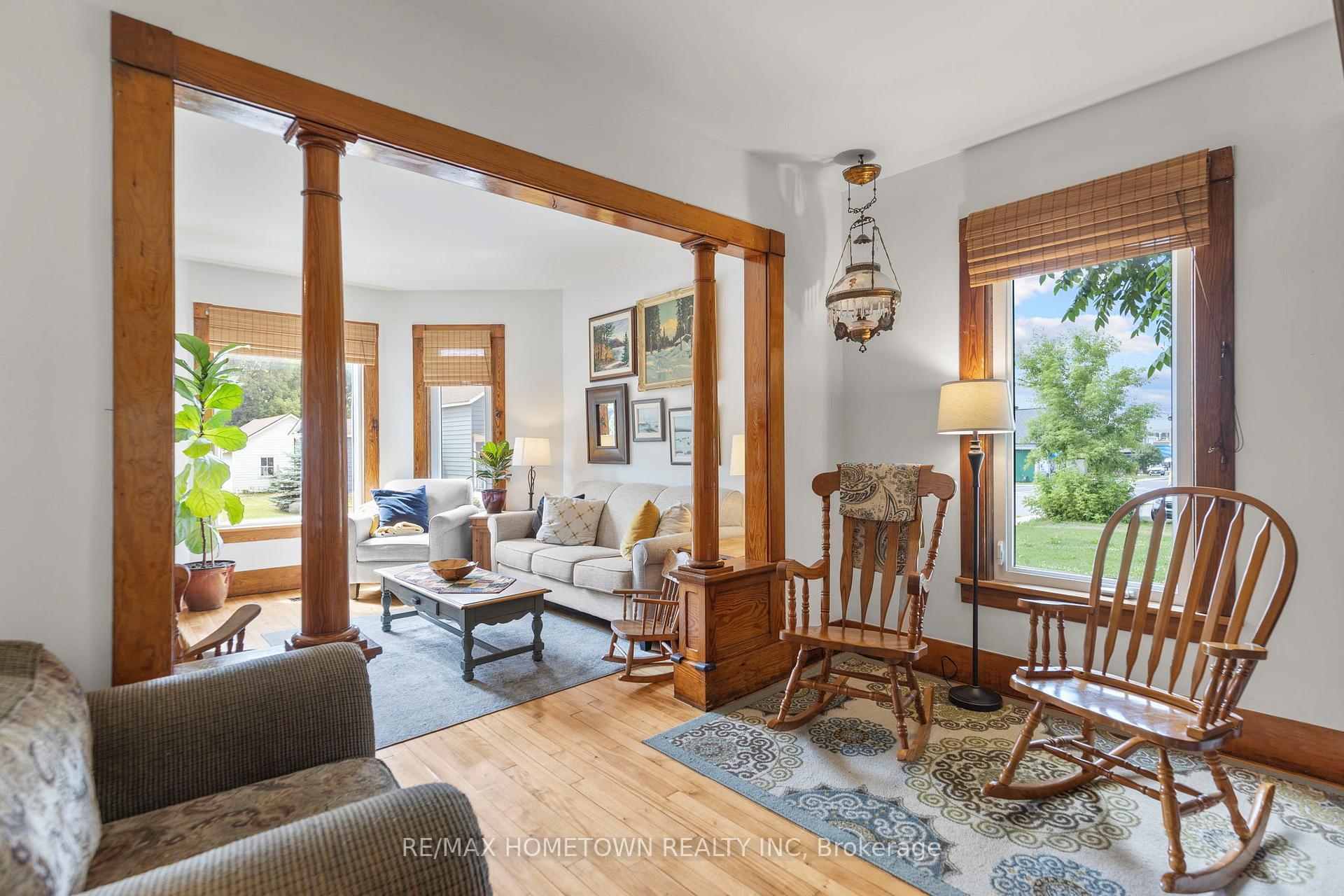Photo 11 of 138 Henry Street E, Prescott — HOMEH