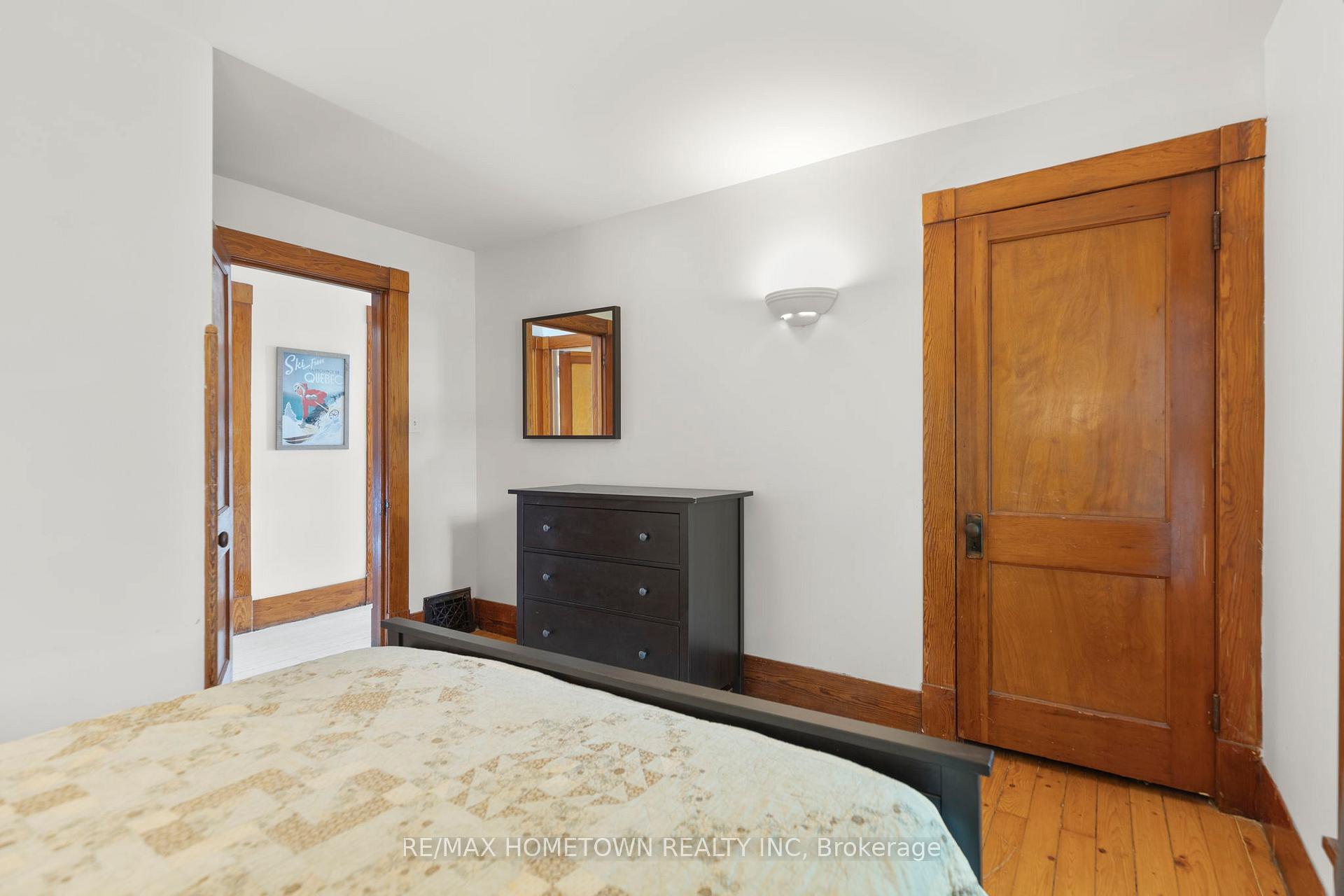 Photo 15 of 138 Henry Street E, Prescott — HOMEH