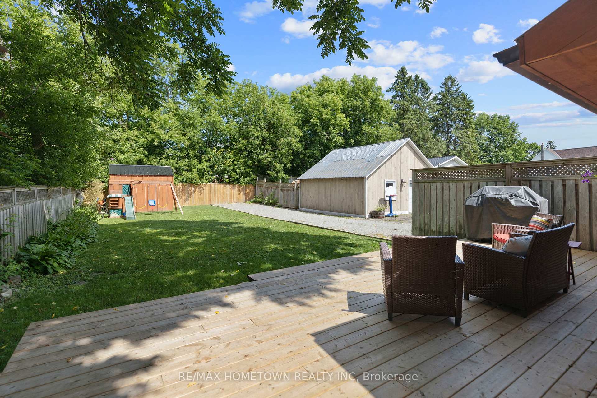 Photo 35 of 138 Henry Street E, Prescott — HOMEH