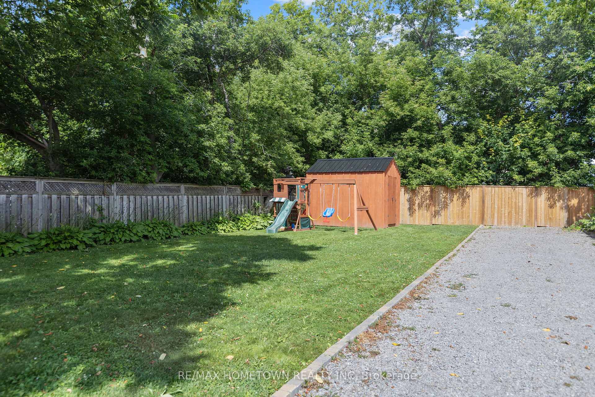 Photo 37 of 138 Henry Street E, Prescott — HOMEH