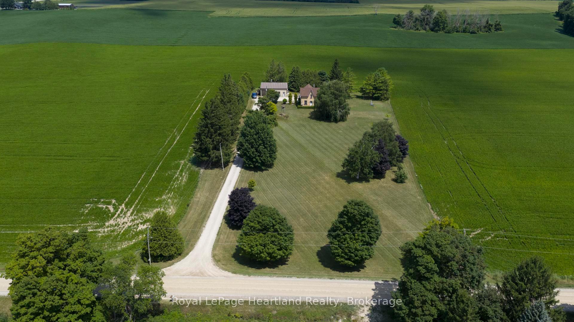 Photo 13 of 40158 Cranbrook Road, Morris Turnberry, Morris — HOMEH