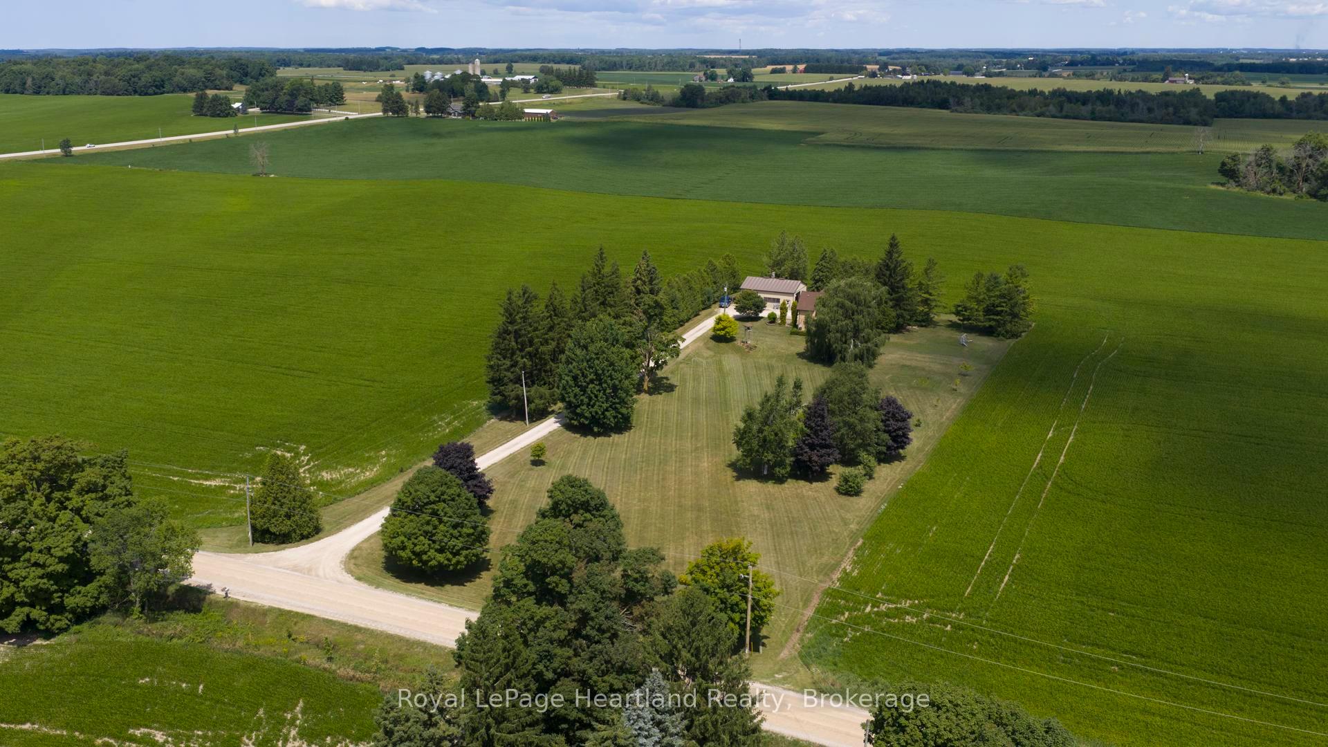 Photo 2 of 40158 Cranbrook Road, Morris Turnberry, Morris — HOMEH
