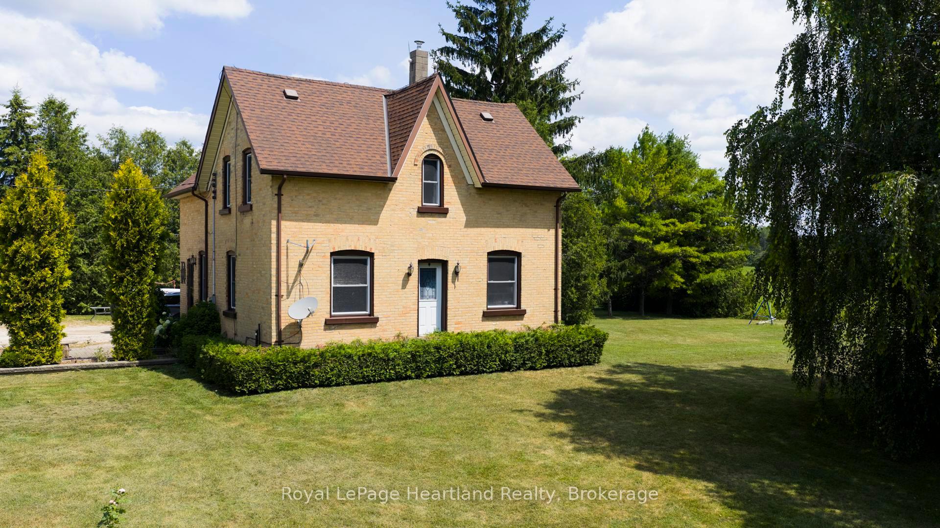 Photo 12 of 40158 Cranbrook Road, Morris Turnberry, Morris — HOMEH