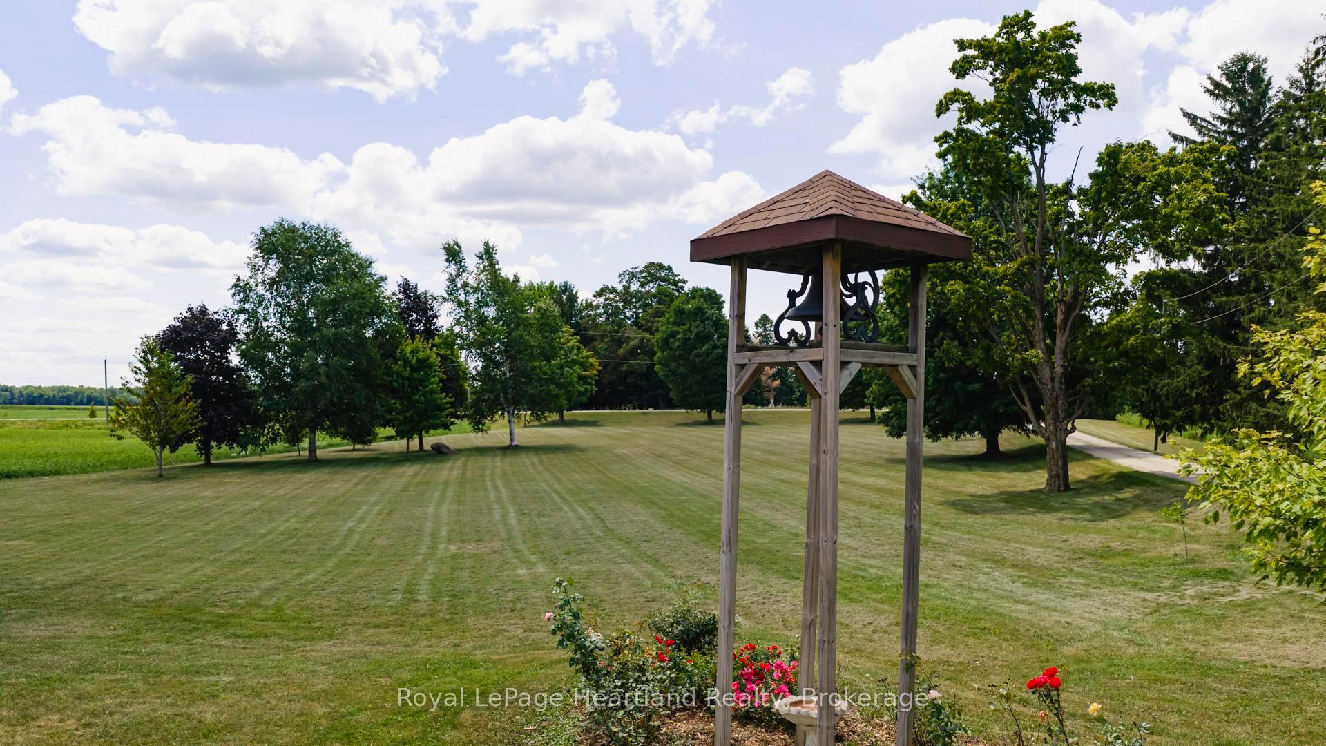 Photo 6 of 40158 Cranbrook Road, Morris Turnberry, Morris — HOMEH