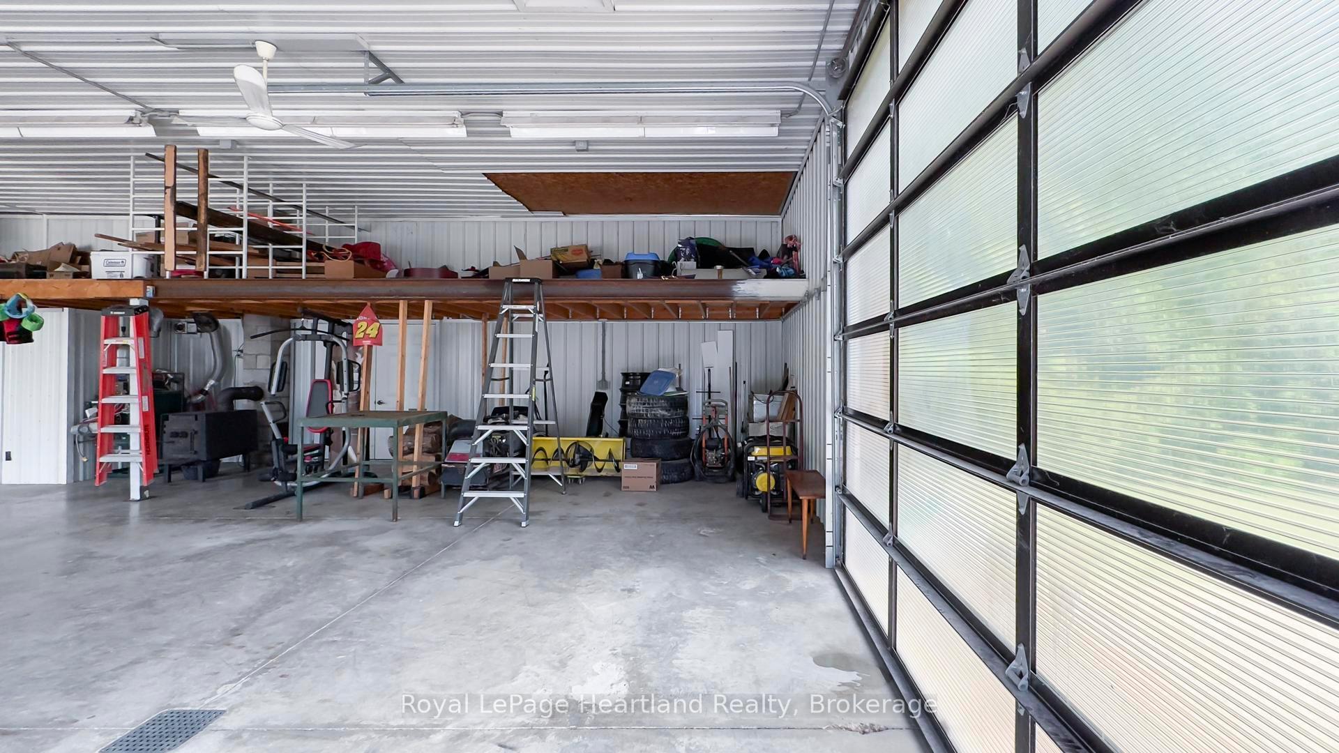 Photo 11 of 40158 Cranbrook Road, Morris Turnberry, Morris — HOMEH
