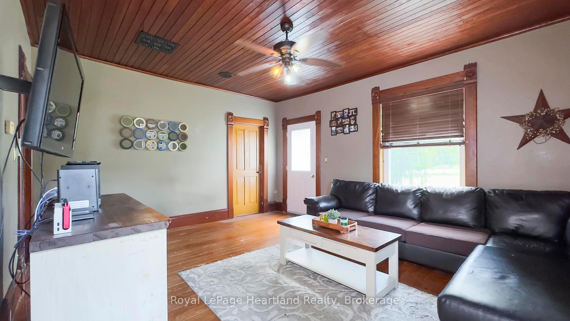 Photo 26 of 40158 Cranbrook Road, Morris Turnberry, Morris — HOMEH