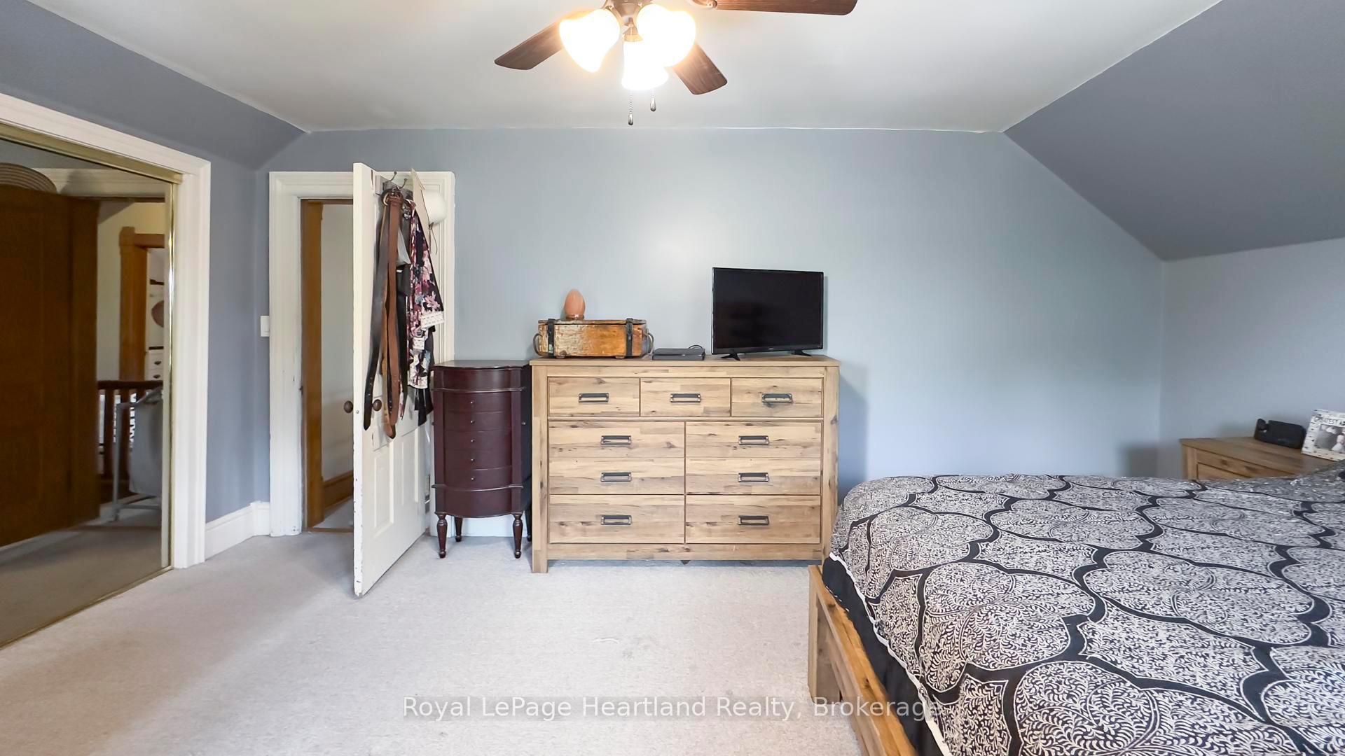 Photo 29 of 40158 Cranbrook Road, Morris Turnberry, Morris — HOMEH