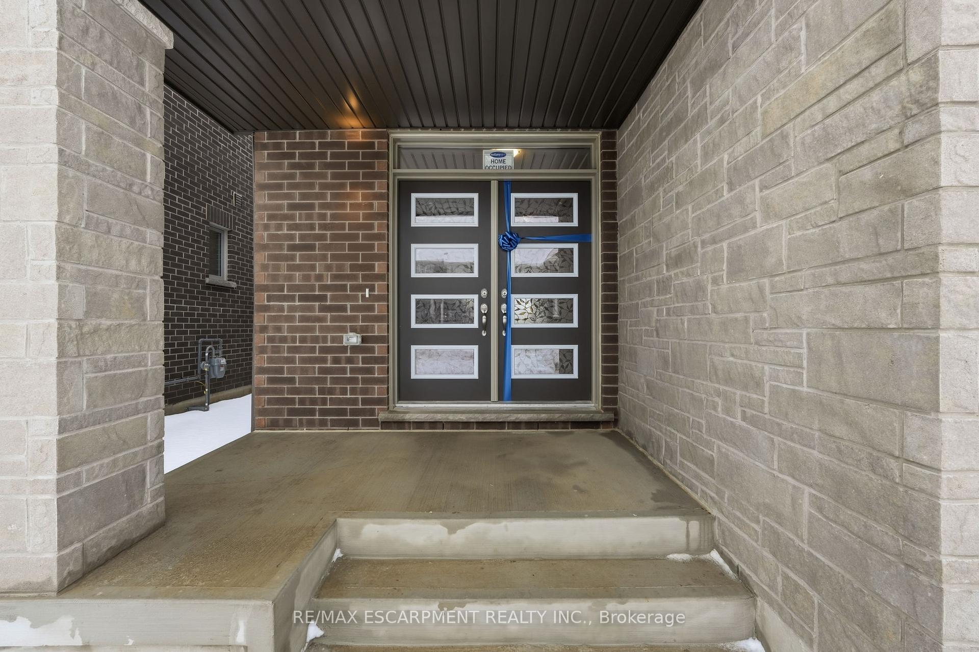 Photo 9 of 322 Millstone Street, Kitchener — HOMEH