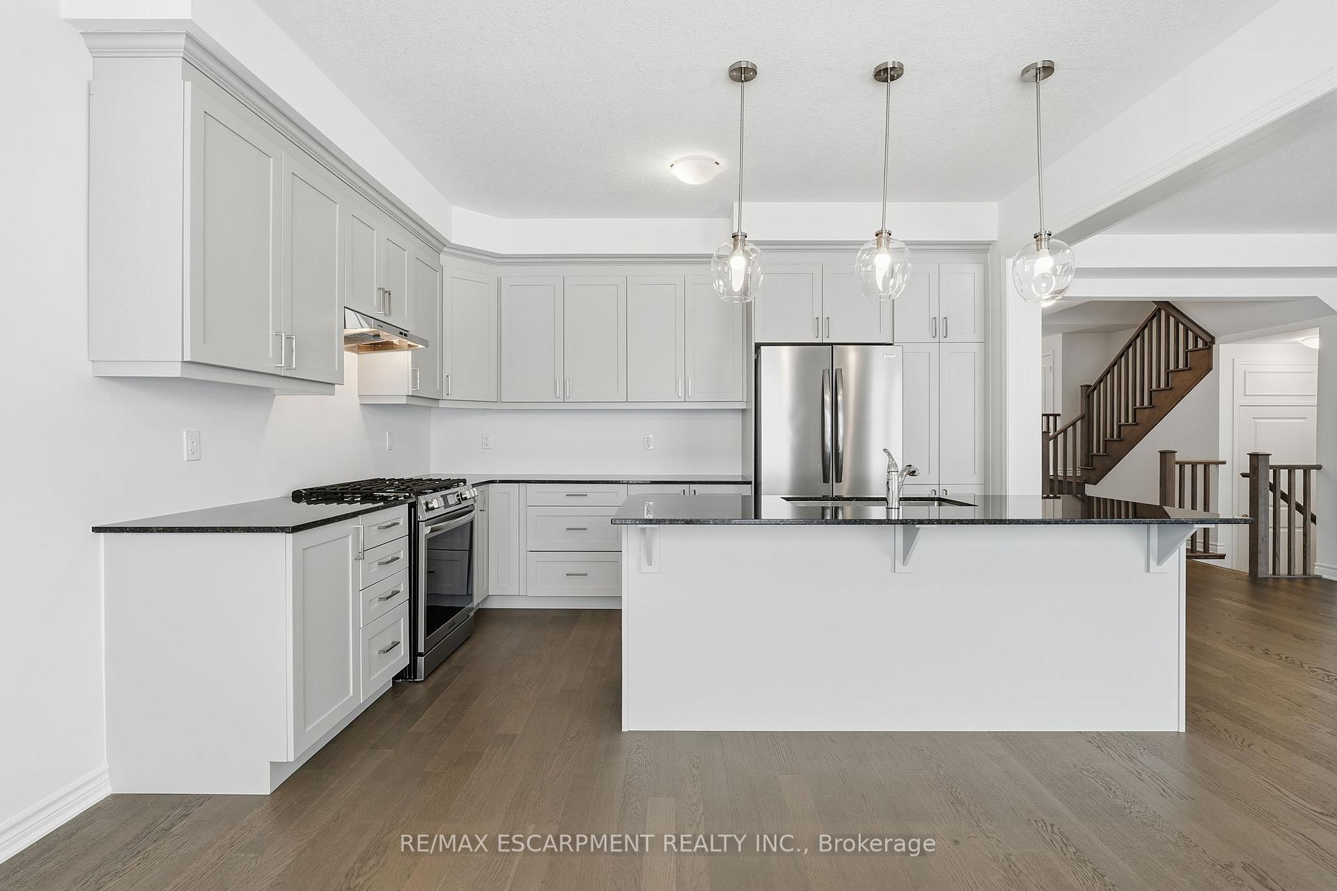 Photo 27 of 322 Millstone Street, Kitchener — HOMEH