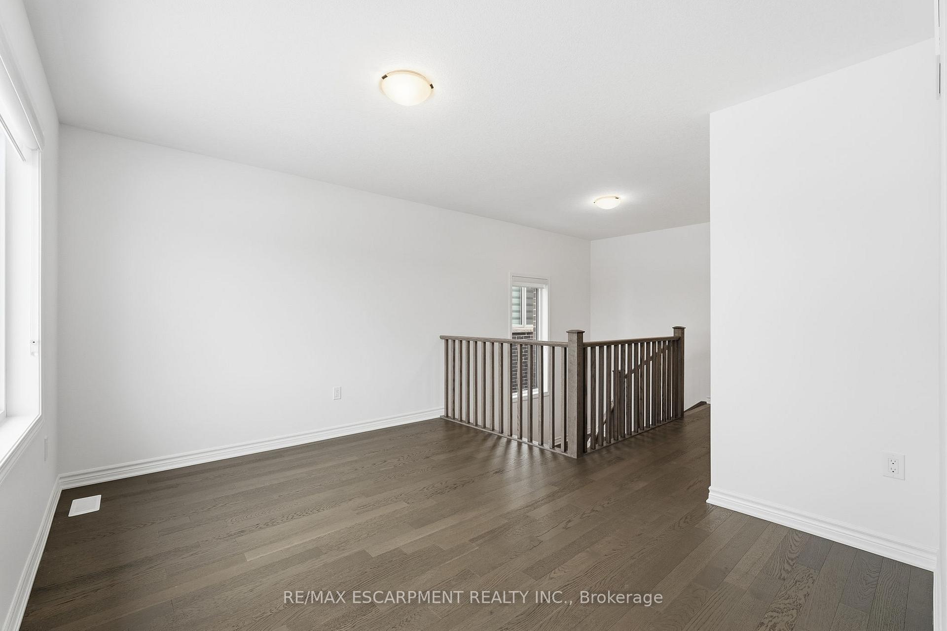 Photo 7 of 322 Millstone Street, Kitchener — HOMEH