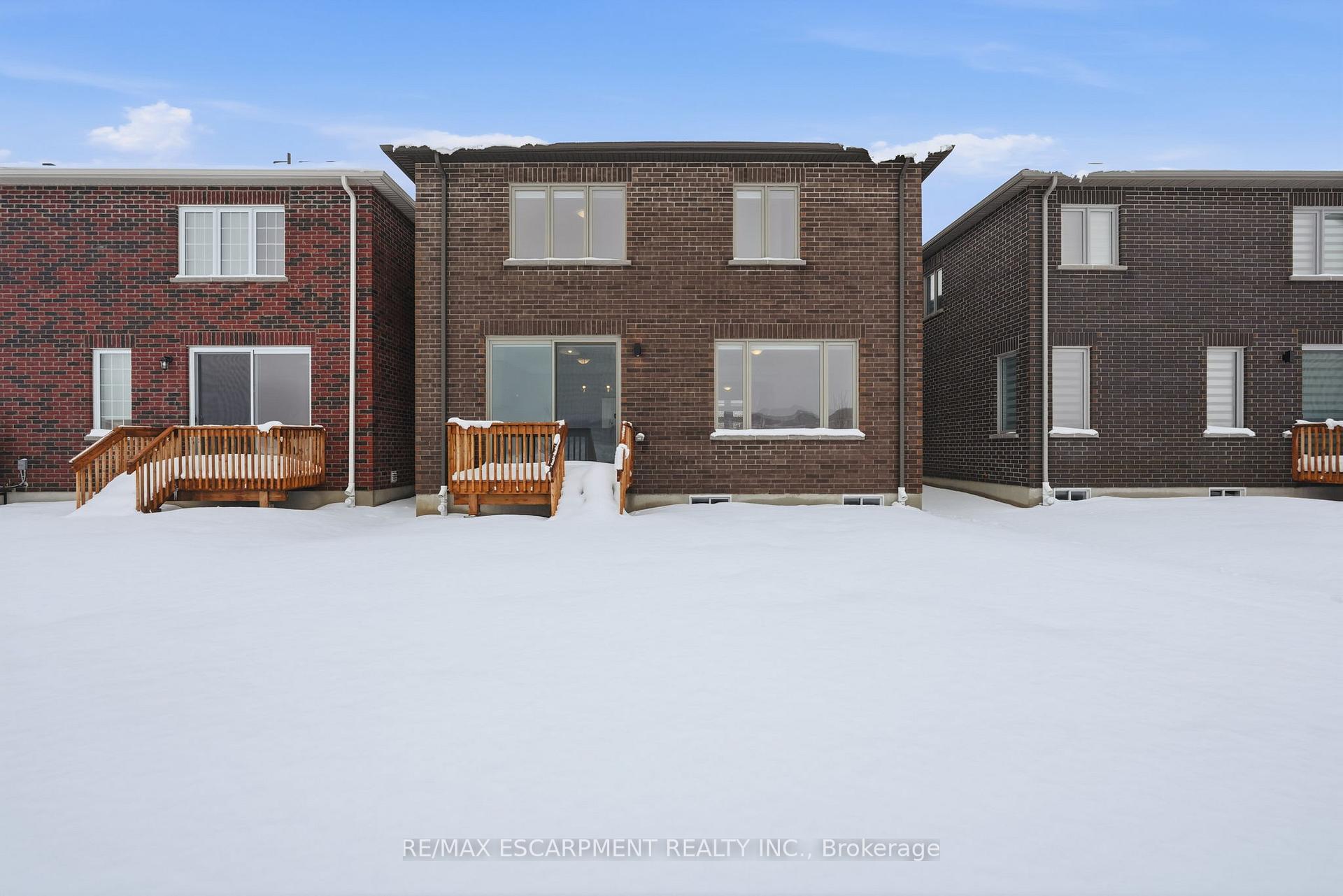 Photo 30 of 322 Millstone Street, Kitchener — HOMEH