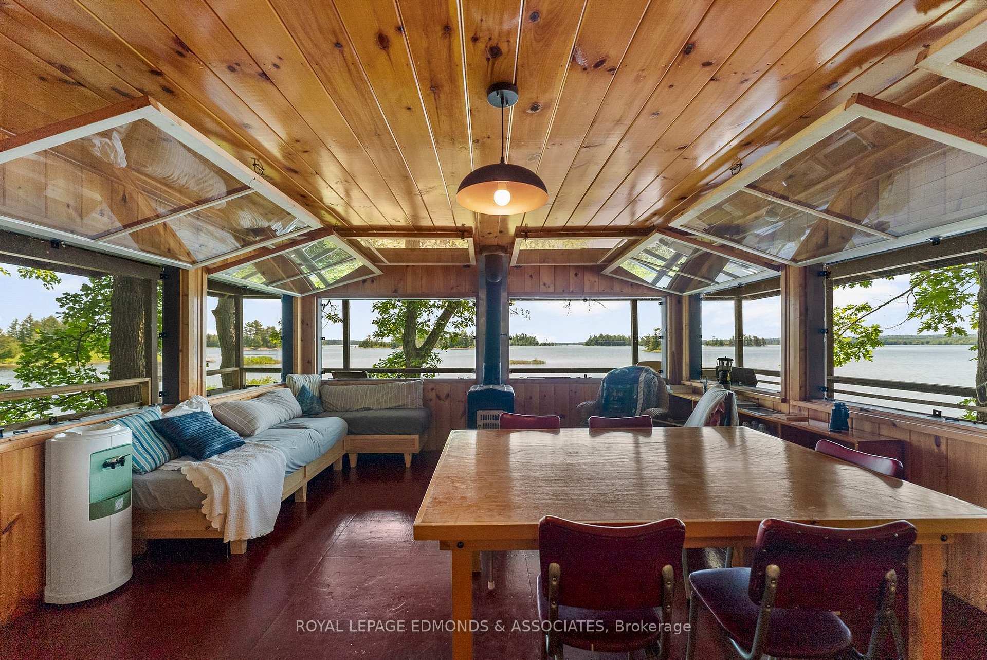 Photo 28 of Riddell Island, Petawawa — HOMEH