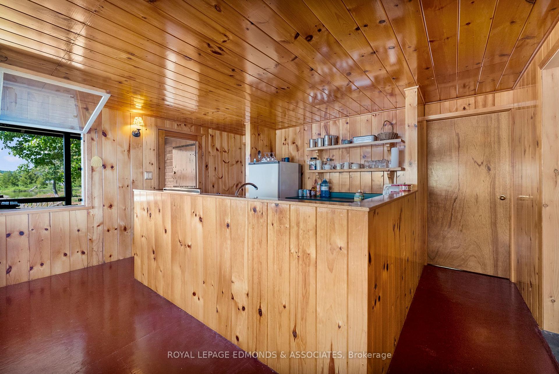 Photo 9 of Riddell Island, Petawawa — HOMEH