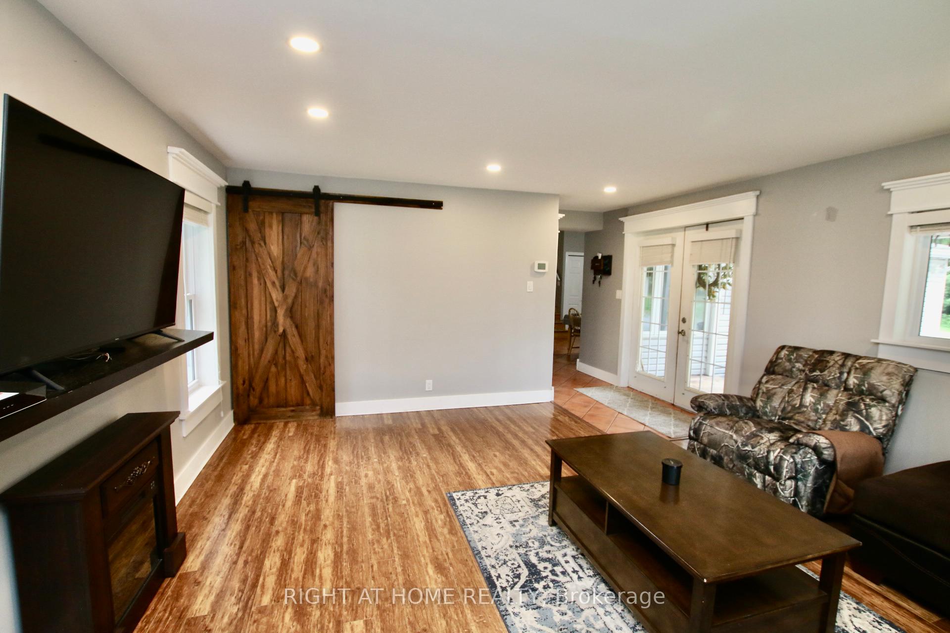 Photo 4 of 13928 Connaught Road S, North Dundas, North Dundas (Winchester) Twp — HOMEH