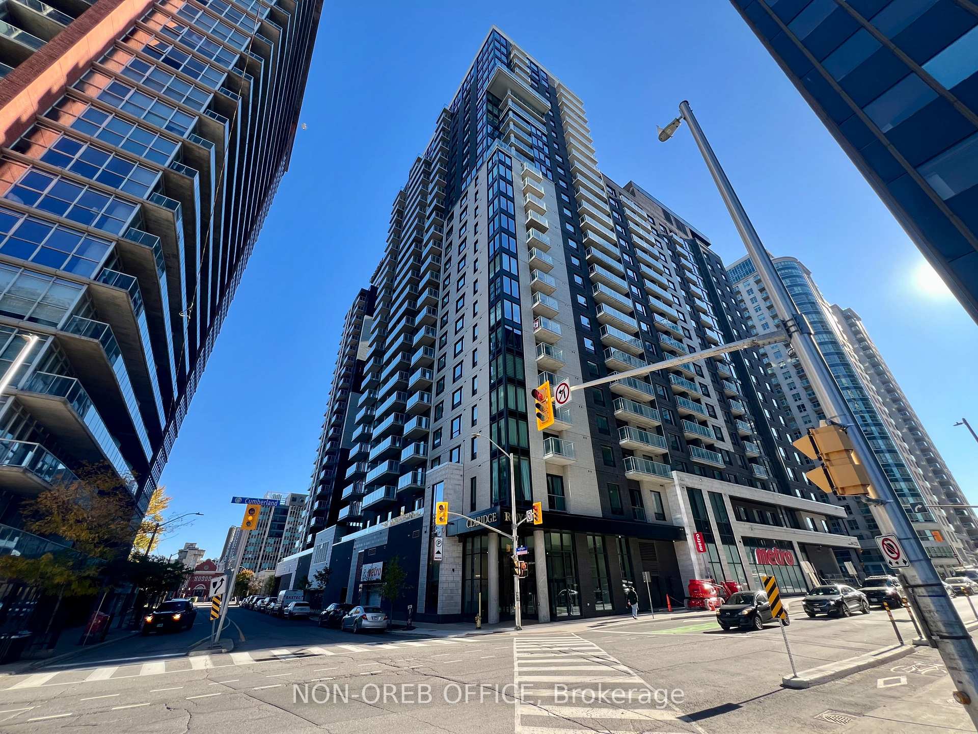 Photo 1 of Unit PH208, 180 George Street, Ottawa, Lower Town/Byward Market — HOMEH