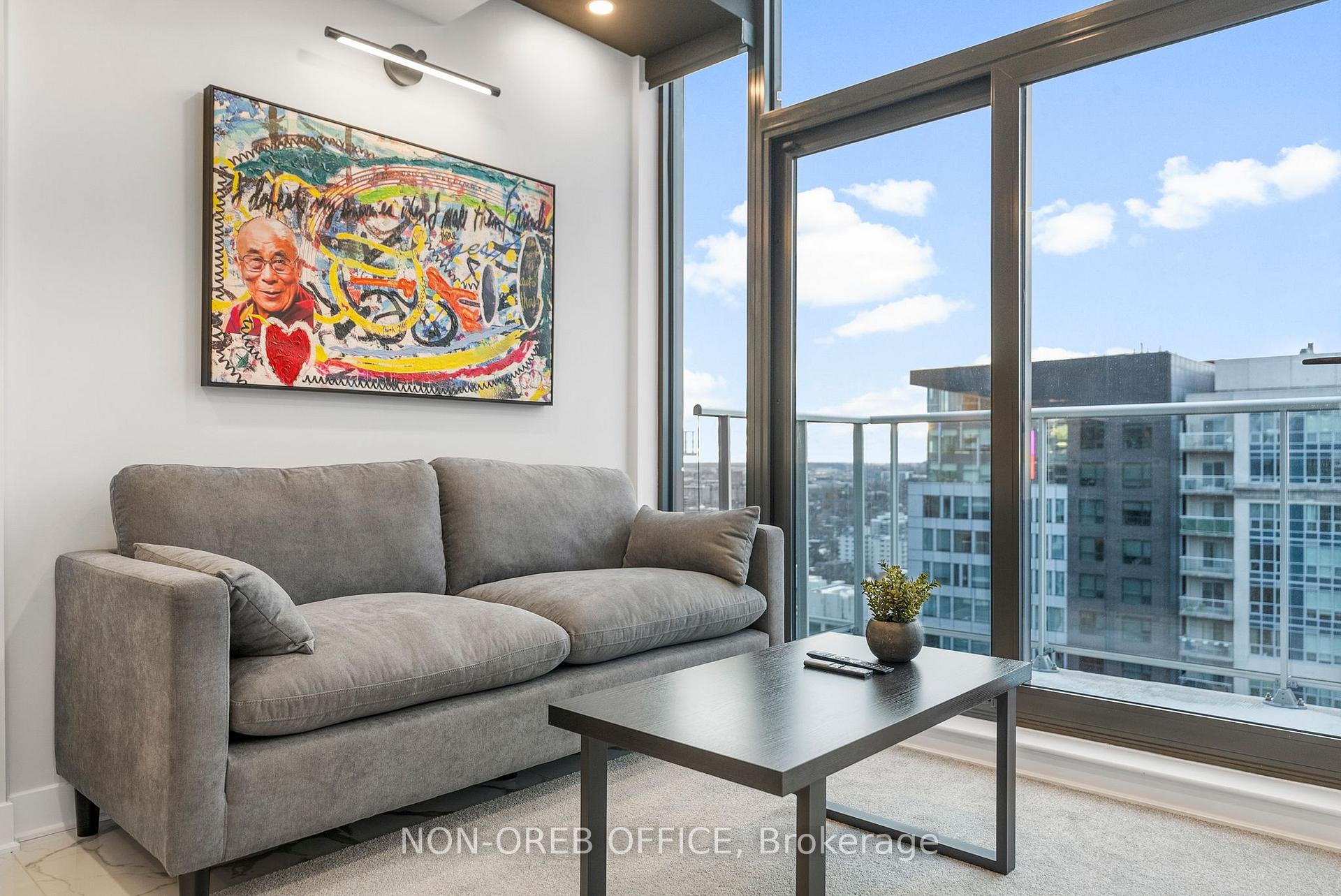 Photo 7 of Unit PH208, 180 George Street, Ottawa, Lower Town/Byward Market — HOMEH