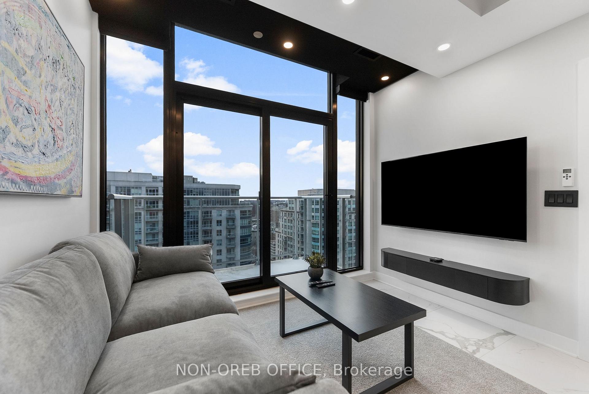 Photo 16 of Unit PH208, 180 George Street, Ottawa, Lower Town/Byward Market — HOMEH