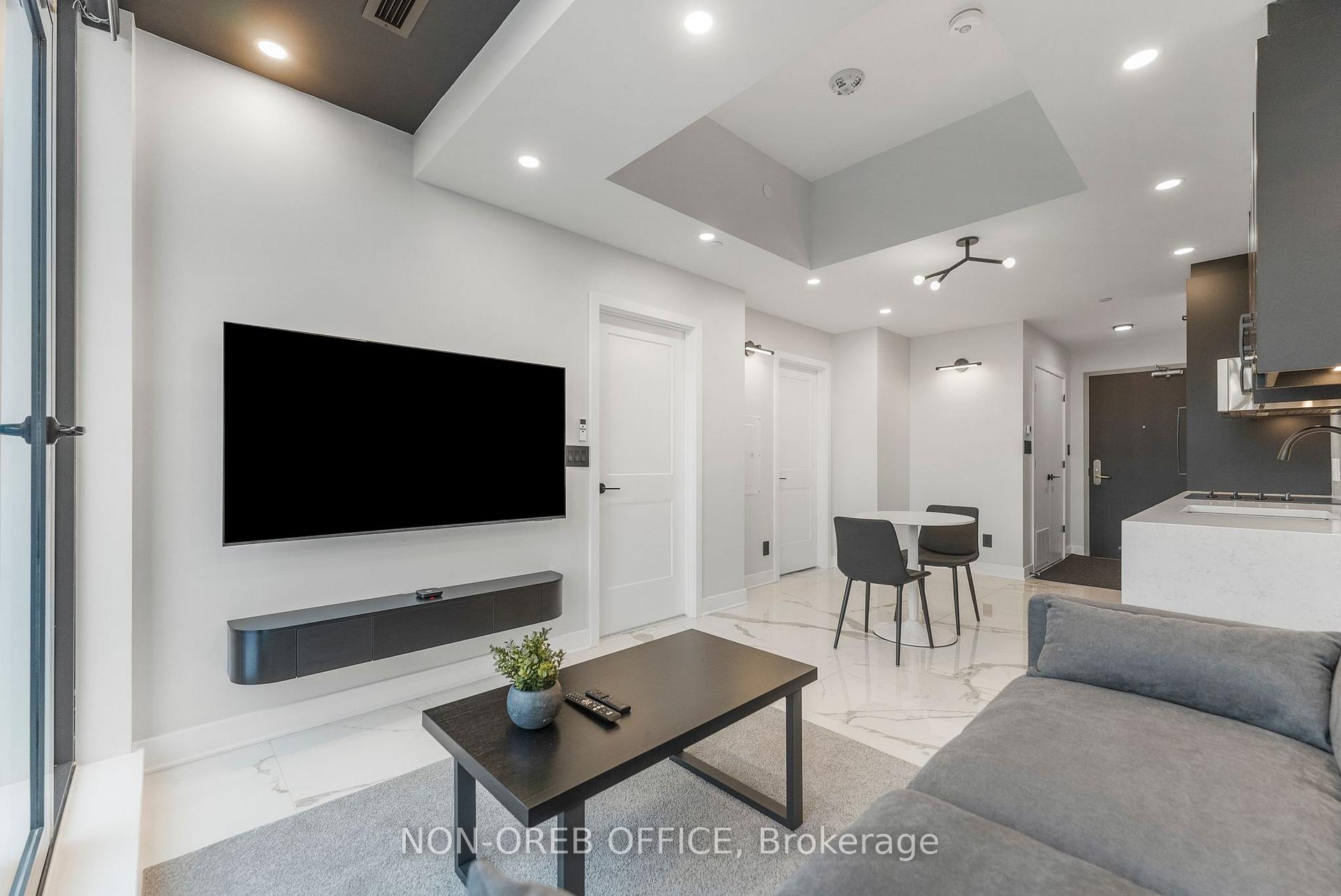 Photo 21 of Unit PH208, 180 George Street, Ottawa, Lower Town/Byward Market — HOMEH