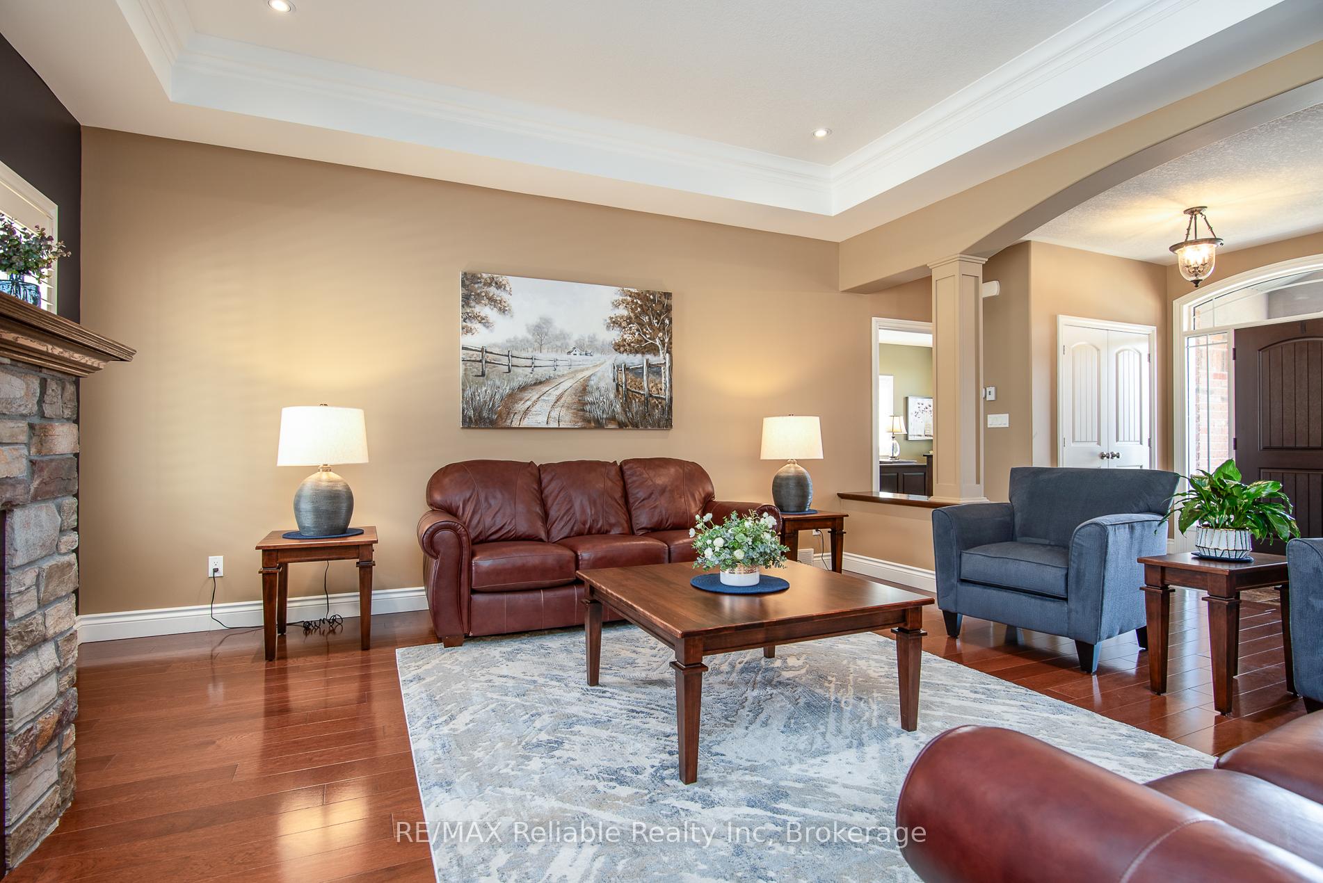 Photo 5 of 24 Carriage Lane, Bluewater, Bayfield — HOMEH