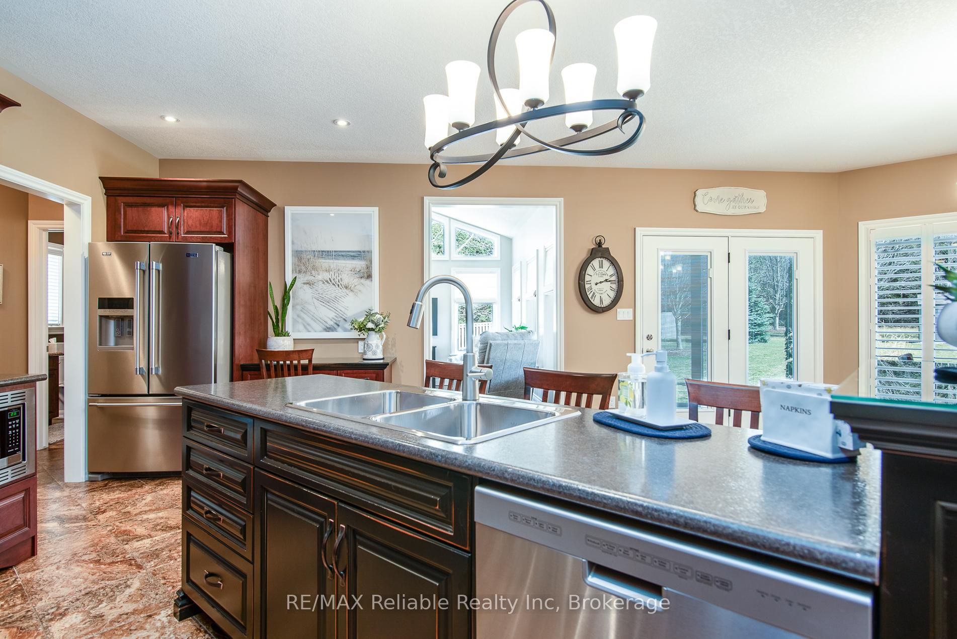 Photo 48 of 24 Carriage Lane, Bluewater, Bayfield — HOMEH