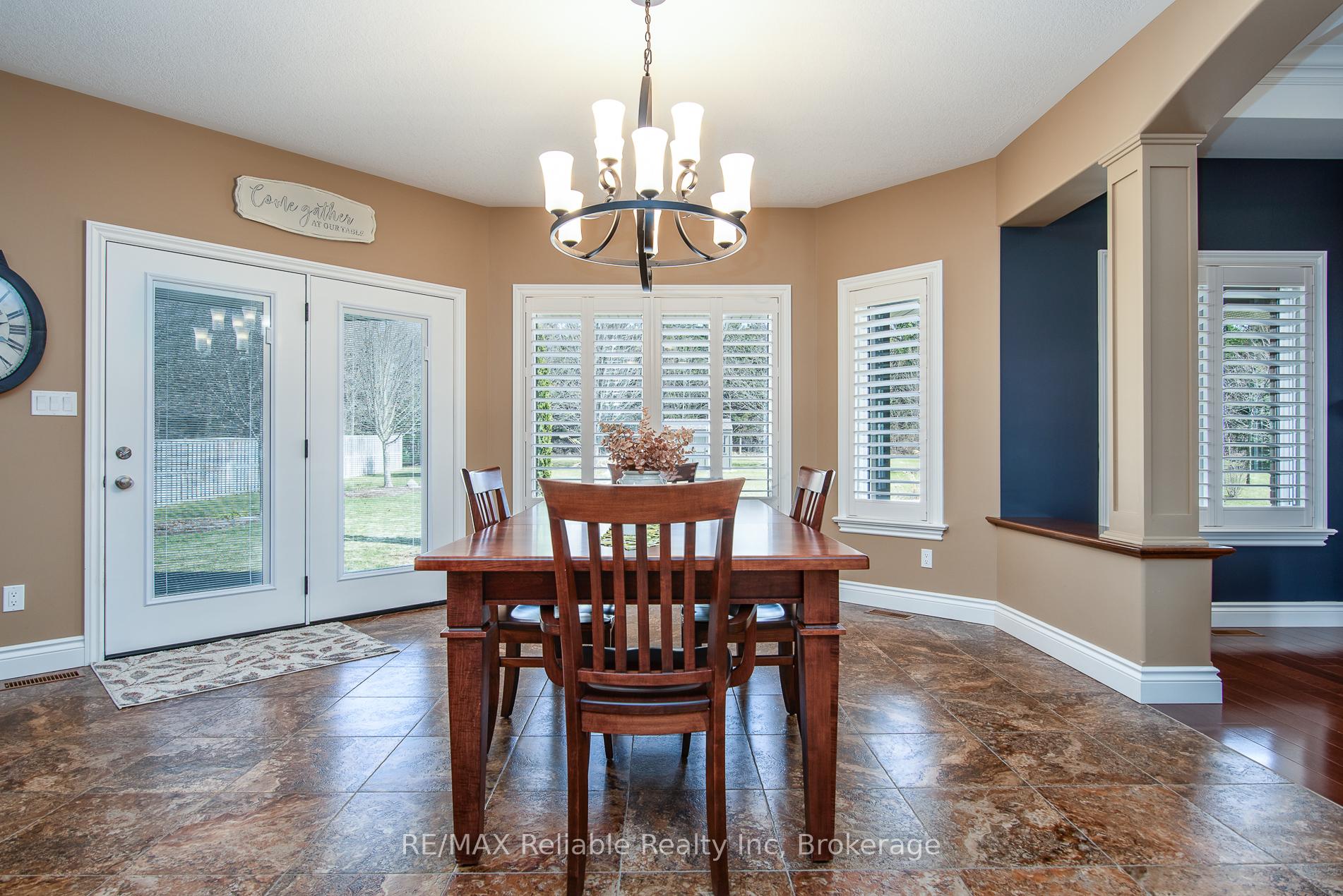 Photo 19 of 24 Carriage Lane, Bluewater, Bayfield — HOMEH