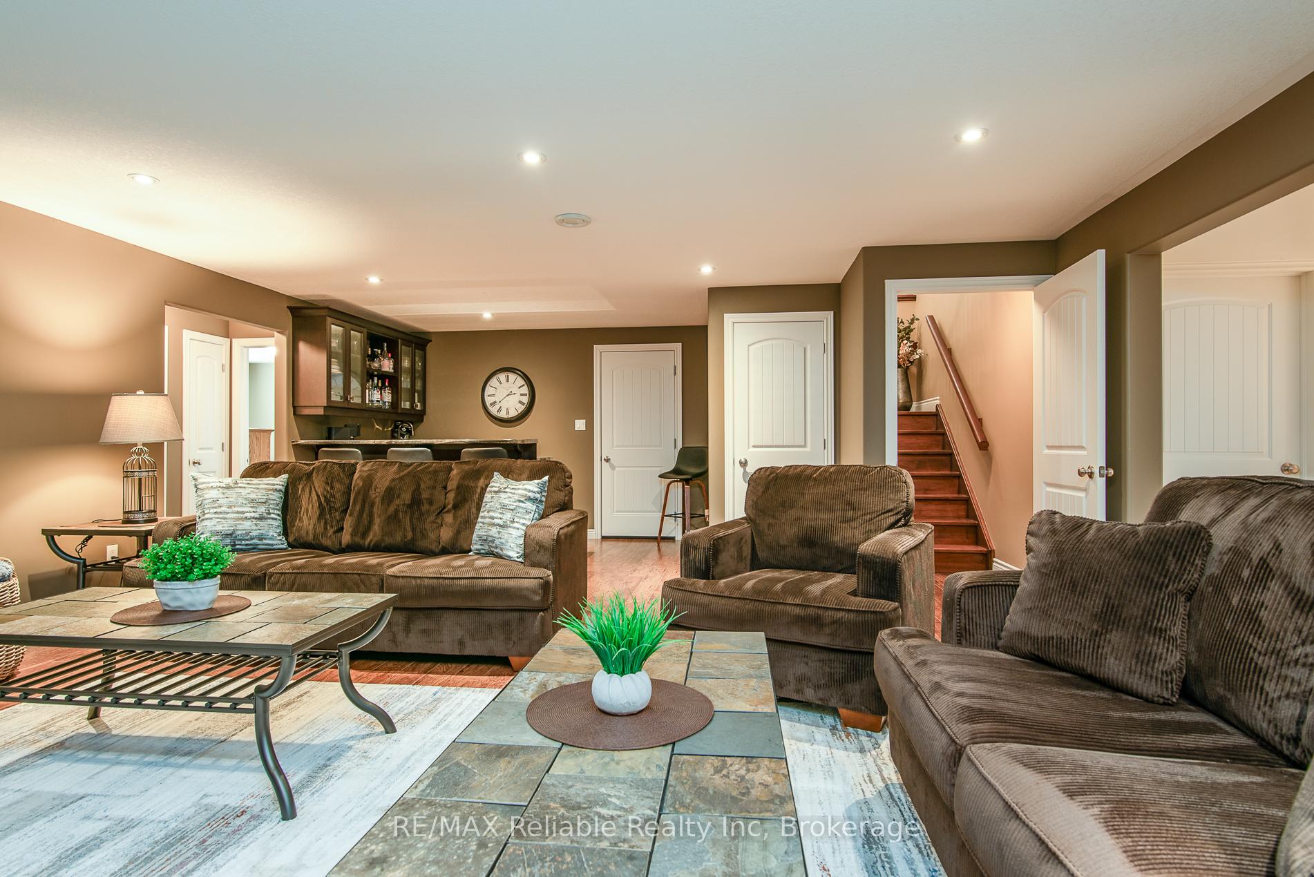 Photo 29 of 24 Carriage Lane, Bluewater, Bayfield — HOMEH
