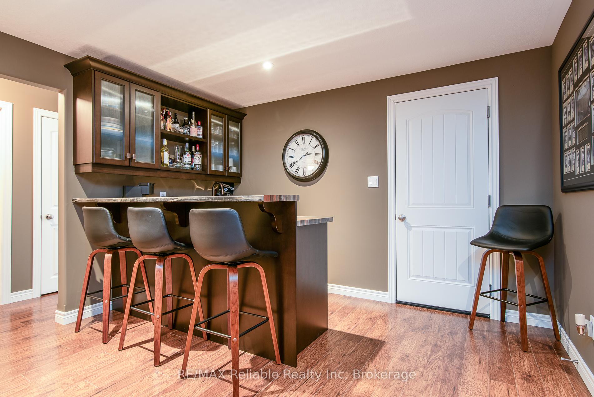 Photo 26 of 24 Carriage Lane, Bluewater, Bayfield — HOMEH