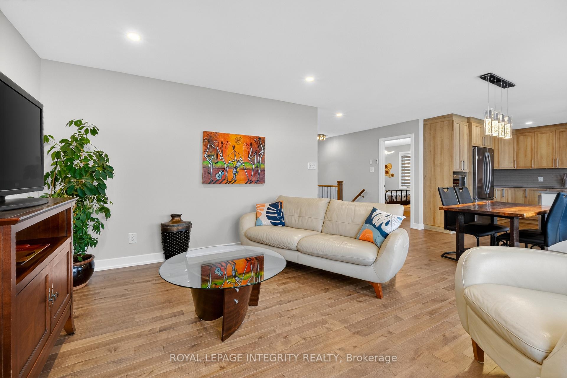 Photo 17 of 329 Dore Street, Casselman — HOMEH