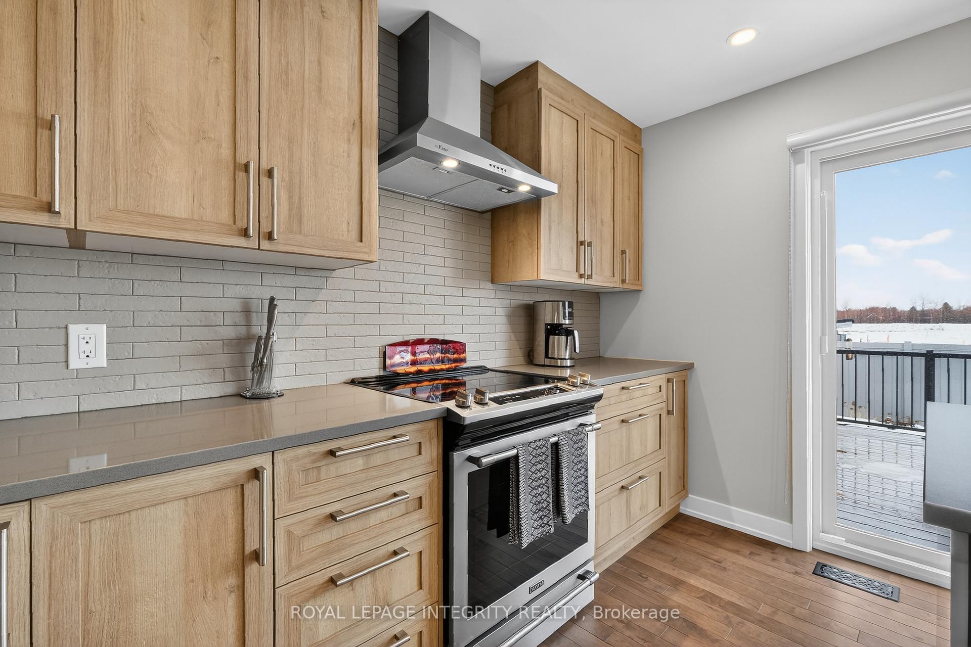 Photo 35 of 329 Dore Street, Casselman — HOMEH