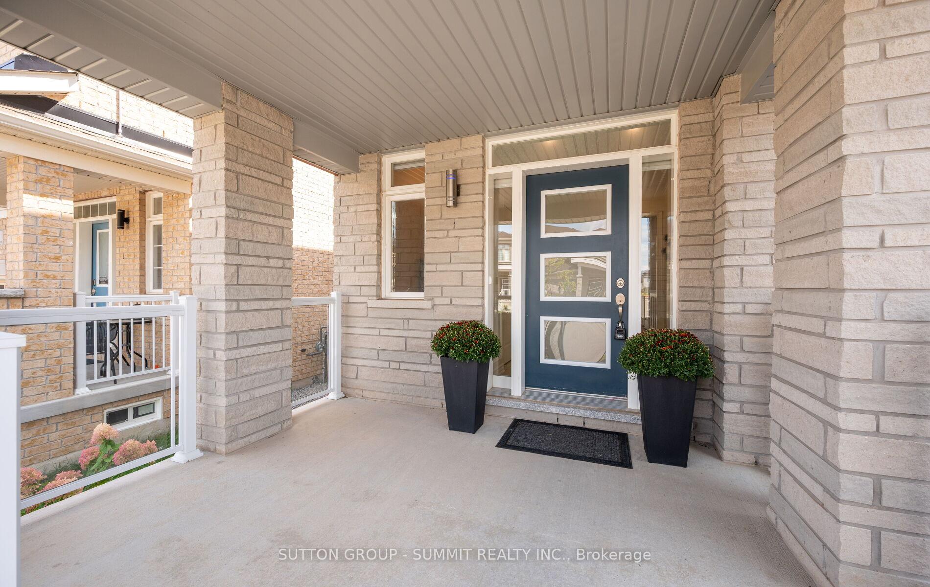 Photo 9 of 12 Great Falls Boulevard, Hamilton, Waterdown — HOMEH