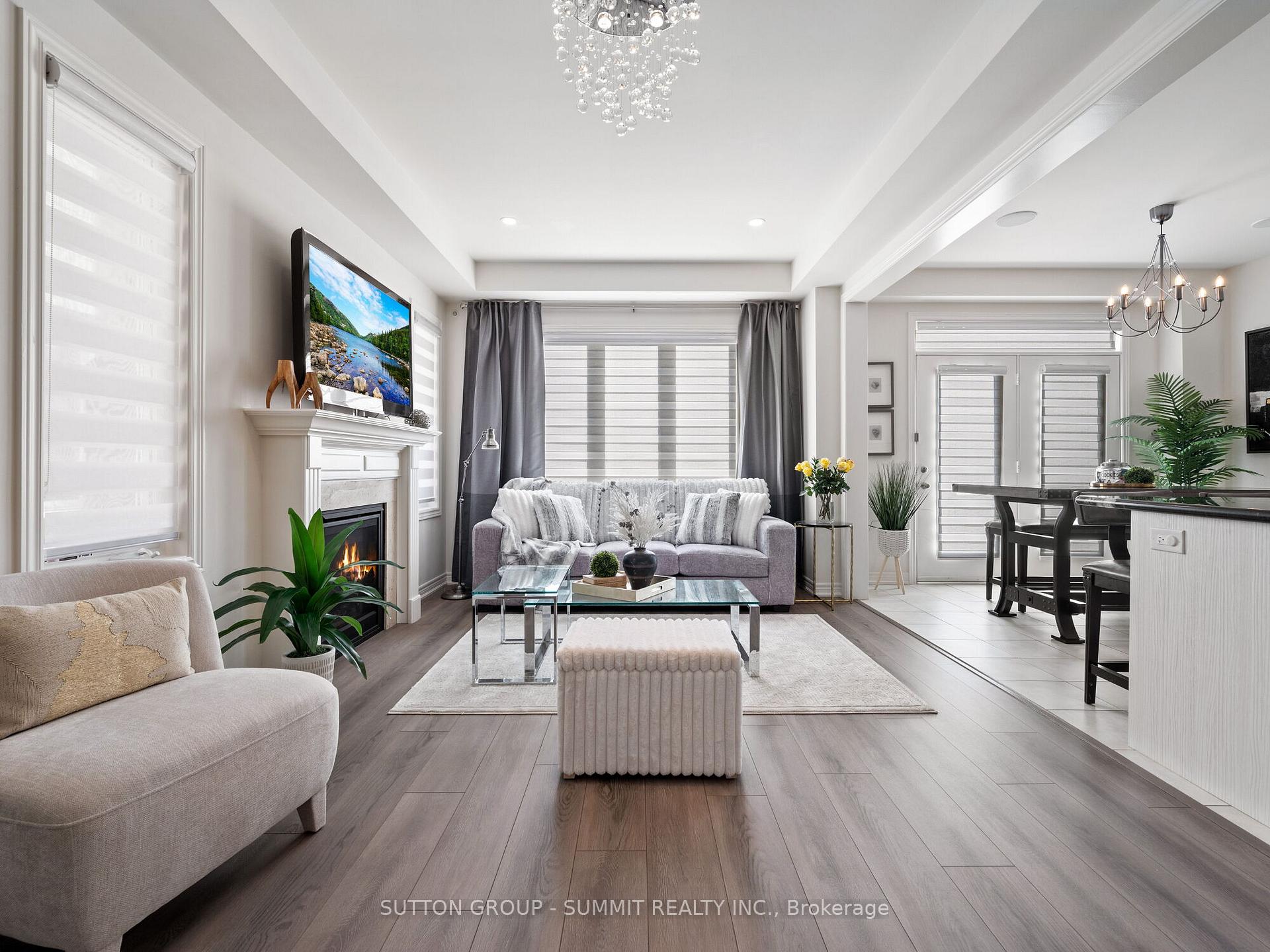 Photo 5 of 12 Great Falls Boulevard, Hamilton, Waterdown — HOMEH