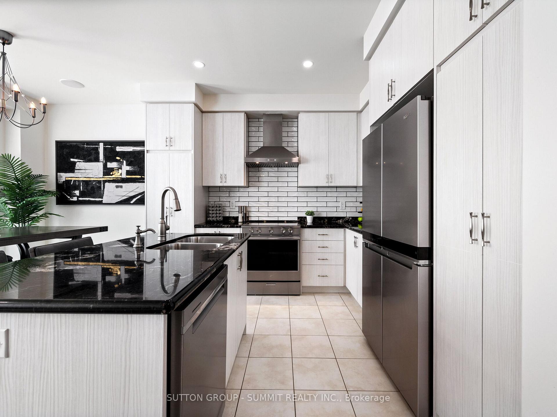 Photo 36 of 12 Great Falls Boulevard, Hamilton, Waterdown — HOMEH