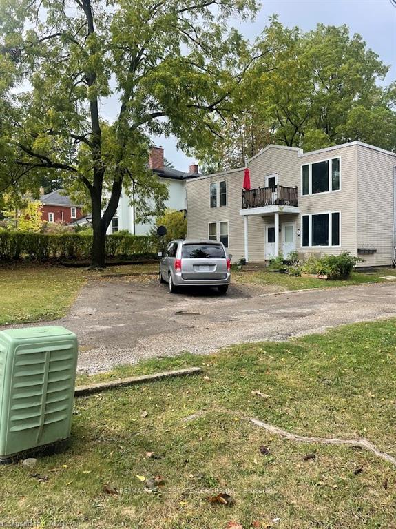 Photo 1 of 74 William Street W, Waterloo — HOMEH