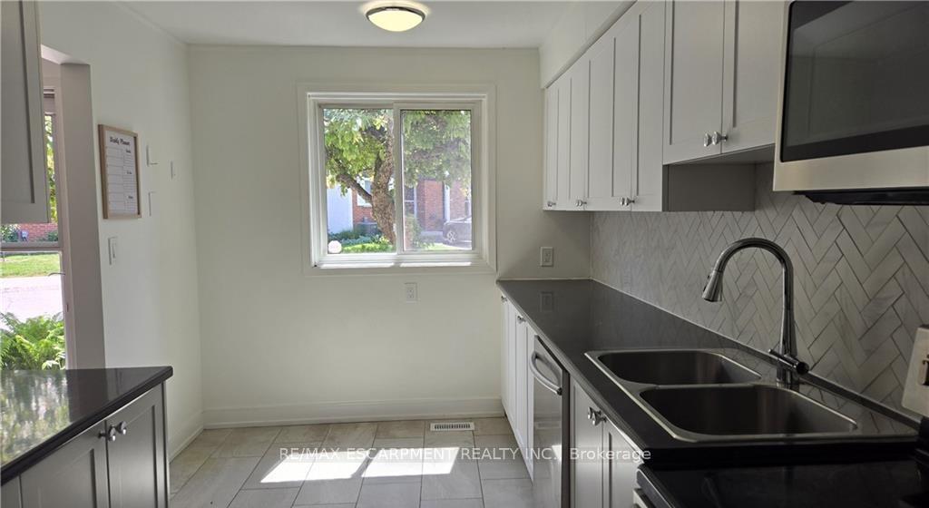Photo 25 of Unit 27, 77 Linwell Road, St. Catharines, Lakeport — HOMEH