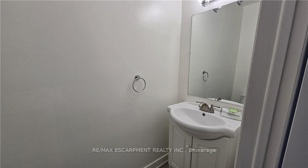 Photo 21 of Unit 27, 77 Linwell Road, St. Catharines, Lakeport — HOMEH