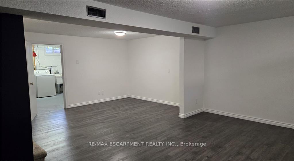 Photo 13 of Unit 27, 77 Linwell Road, St. Catharines, Lakeport — HOMEH