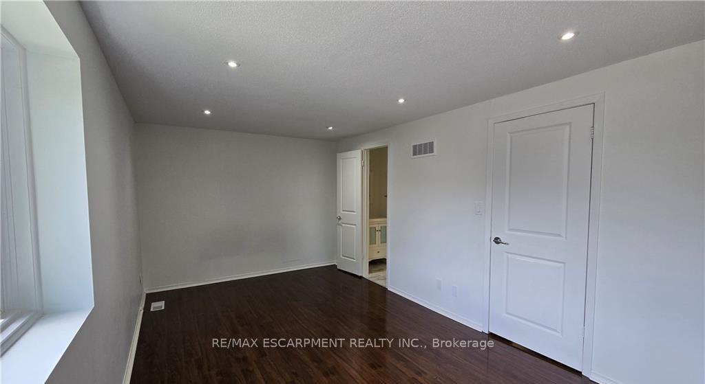 Photo 24 of Unit 27, 77 Linwell Road, St. Catharines, Lakeport — HOMEH