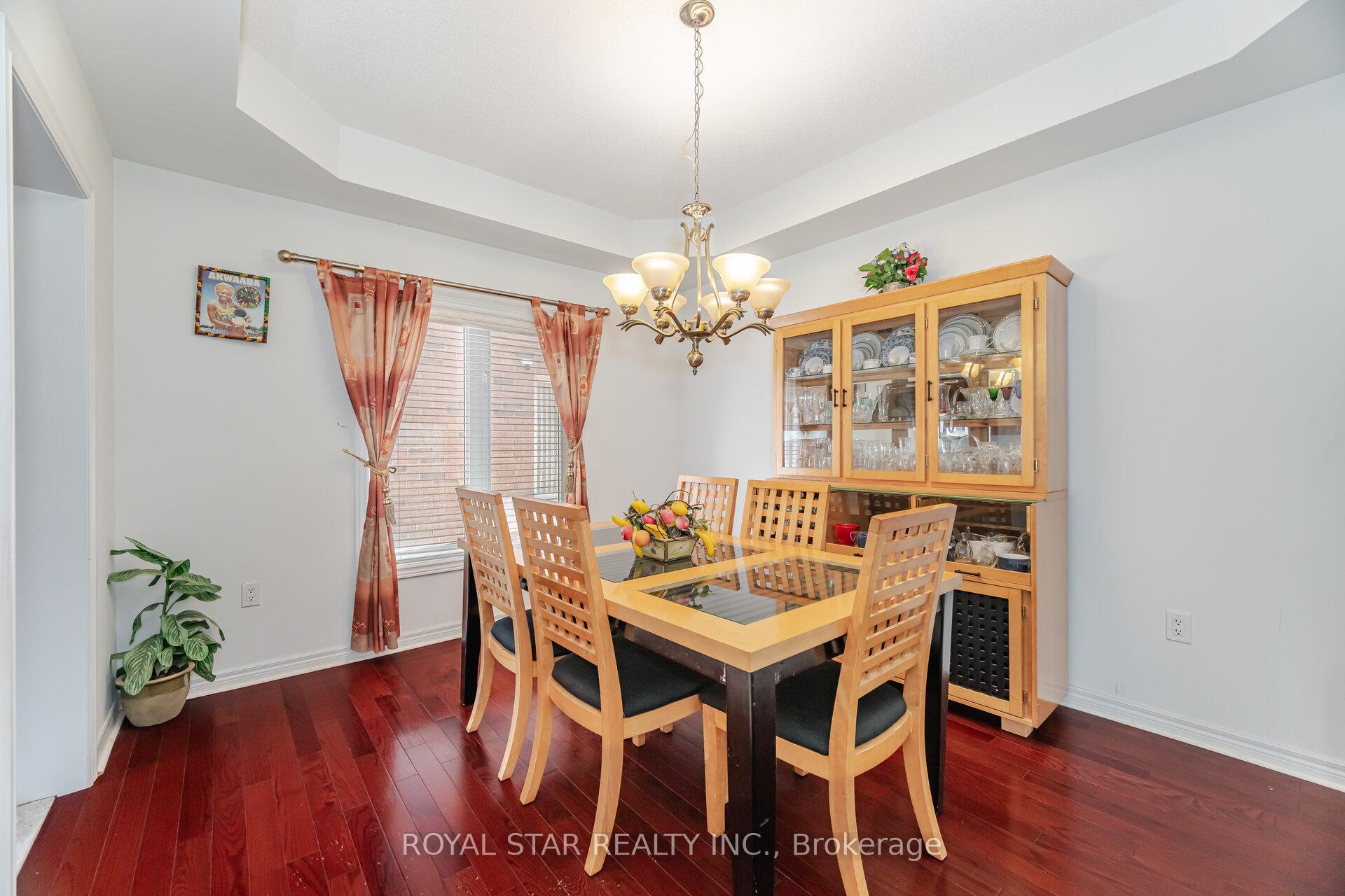 Photo 23 of 21 Baylawn Circle, Brampton, Bram East — HOMEH
