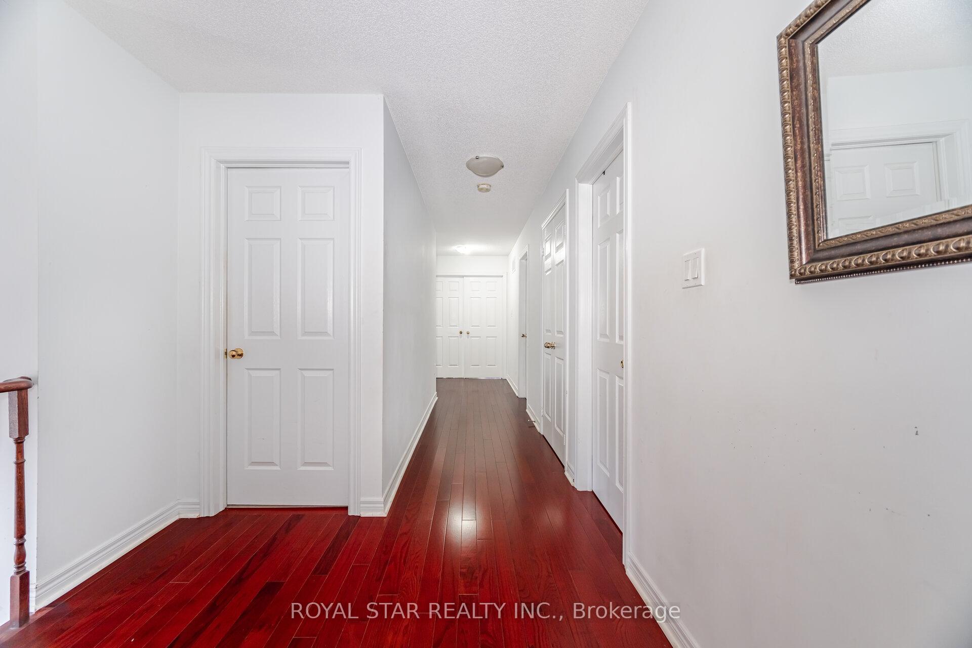 Photo 16 of 21 Baylawn Circle, Brampton, Bram East — HOMEH